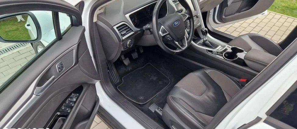 Ford Mondeo cena 57900 przebieg: 108859, rok produkcji 2016 z Grybów małe 326